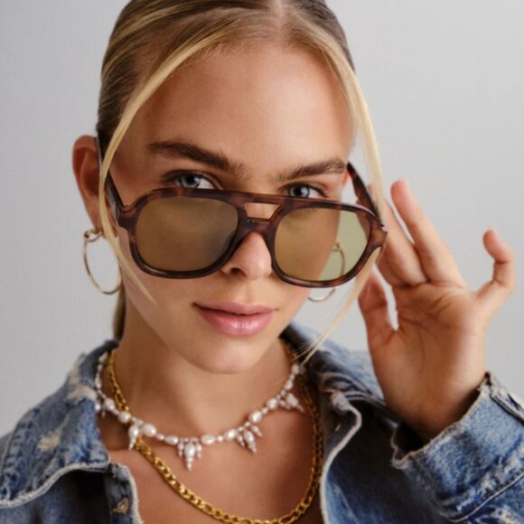 AIRE Whirlpool Dark Tort Aviator Sunglasses Khaki Lens Unisex NWOT - Picture 6 of 9